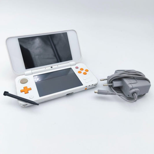 Nintendo New 2DS XL Bianco/Arancione Console con Accessori - Usato0