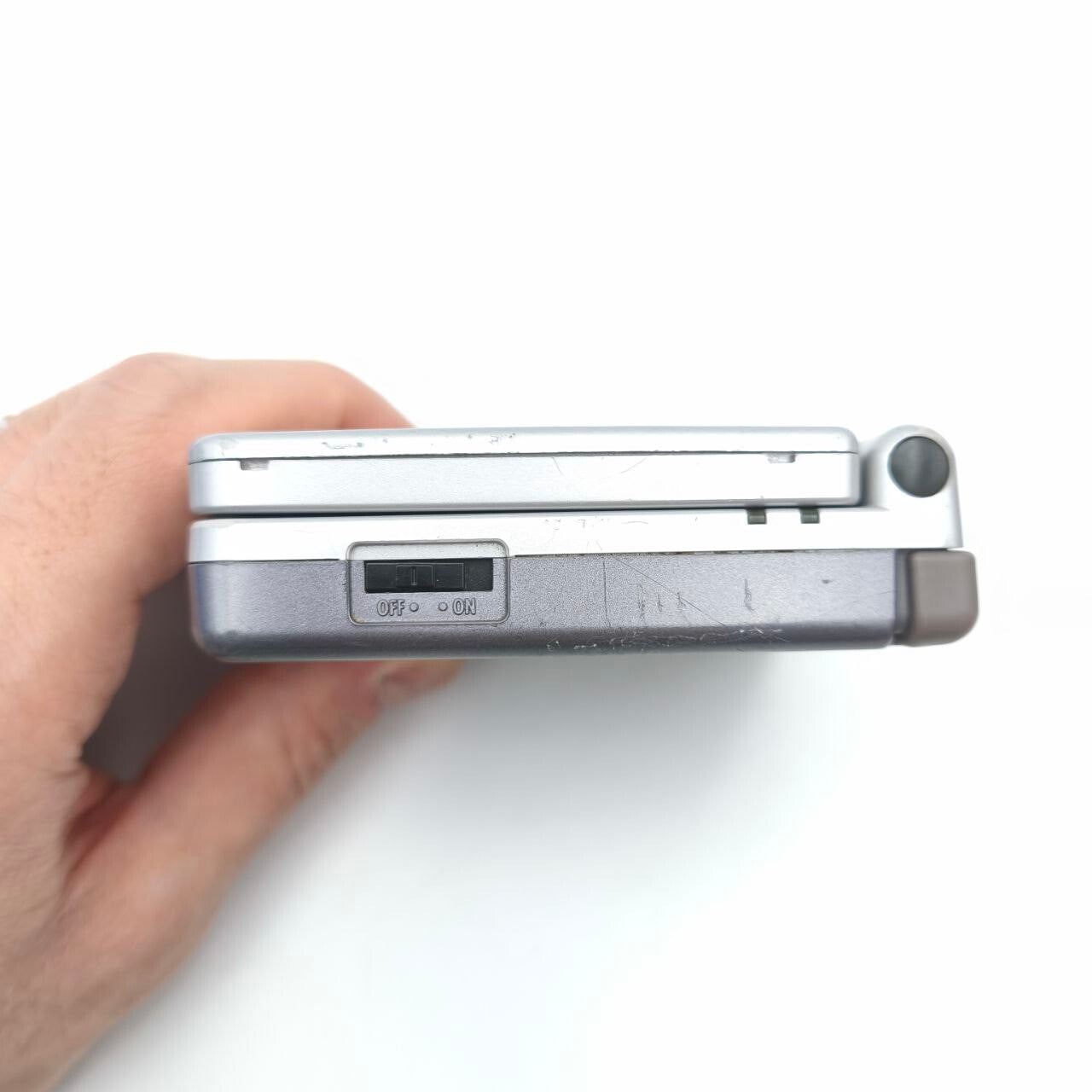 NINTENDO GAME BOY ADVANCE SP NES LIMITED EDITION AGS 001 CONSOLE con CARICATORE