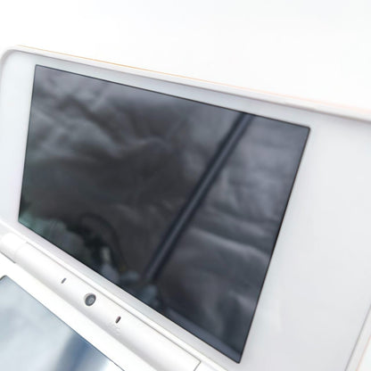 Nintendo New 2DS XL Bianco/Arancione Console con Accessori - Usato4