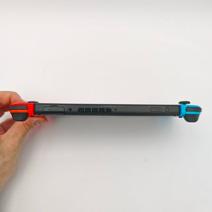 Nintendo Switch Console con Accessori Funzionante - Usata5