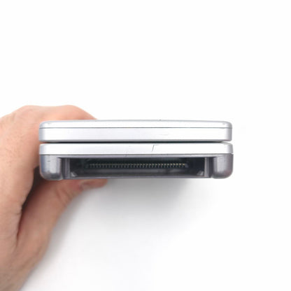 NINTENDO GAME BOY ADVANCE SP NES LIMITED EDITION AGS 001 CONSOLE con CARICATORE